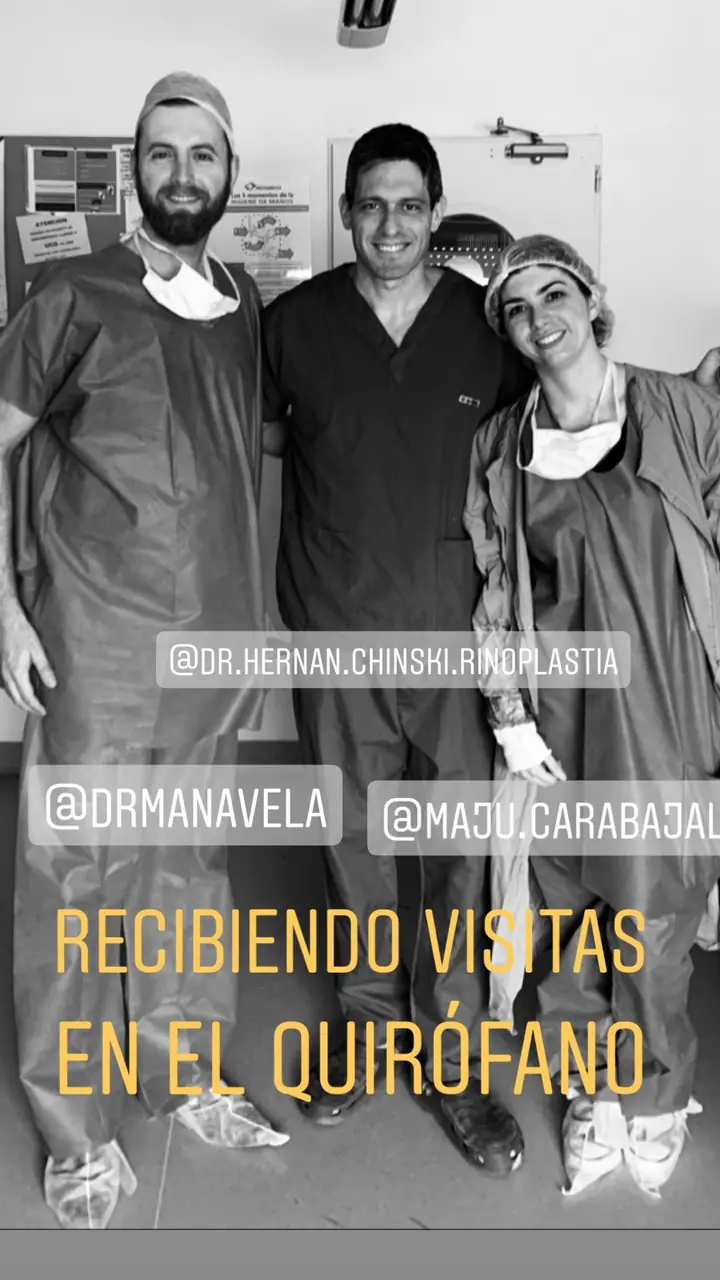 Colegas en el quirófano con los Dres. Chinski, jul. 2019