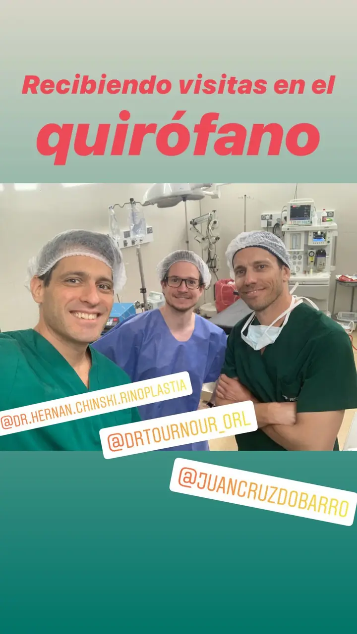 Colegas en el quirófano con los Dres. Chinski, sept. 2019
