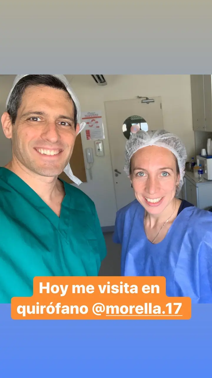 Colegas en el quirófano con los Dres. Chinski, sept. 2019
