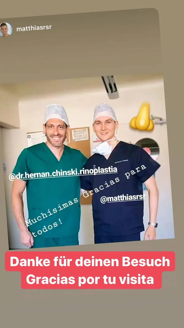 Colegas en el quirófano con los Dres. Chinski, feb. 2020