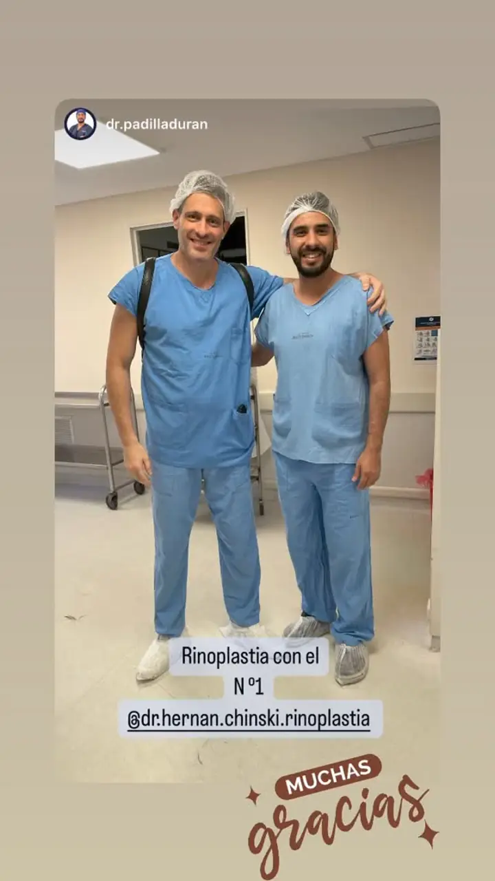 Colegas en el quirófano con los Dres. Chinski, dic. 2023