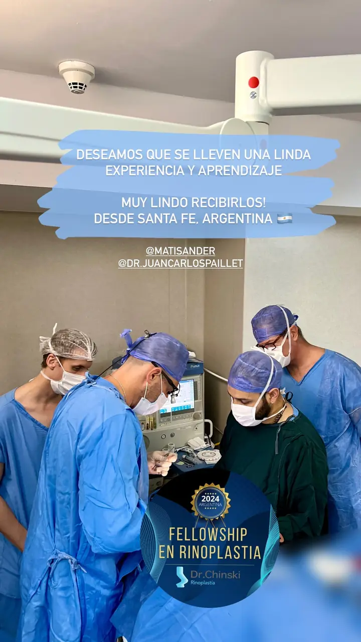 Colegas en el quirófano con los Dres. Chinski, may. 2024